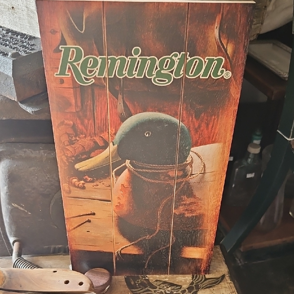 Remington Painted Duck Wall Plaque in Green, Brown & Cream